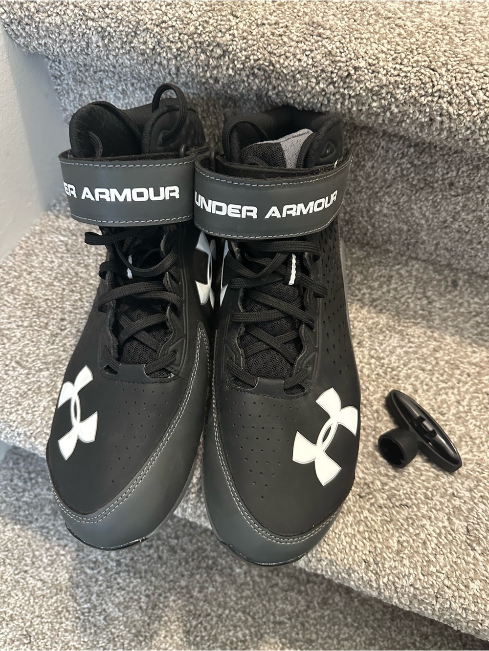 UA Renegade Football Cleats Men’s 10.5
